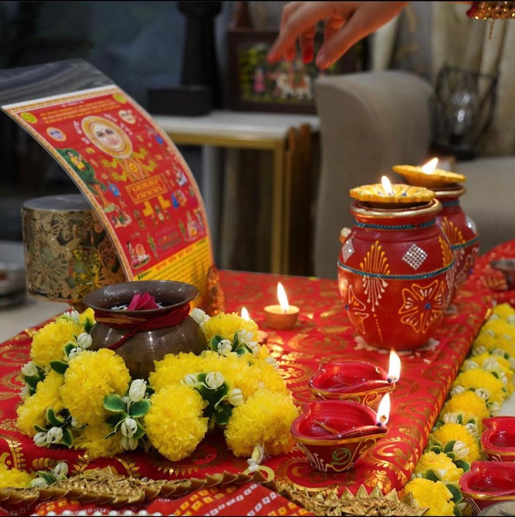 charu asopa karwa chauth look